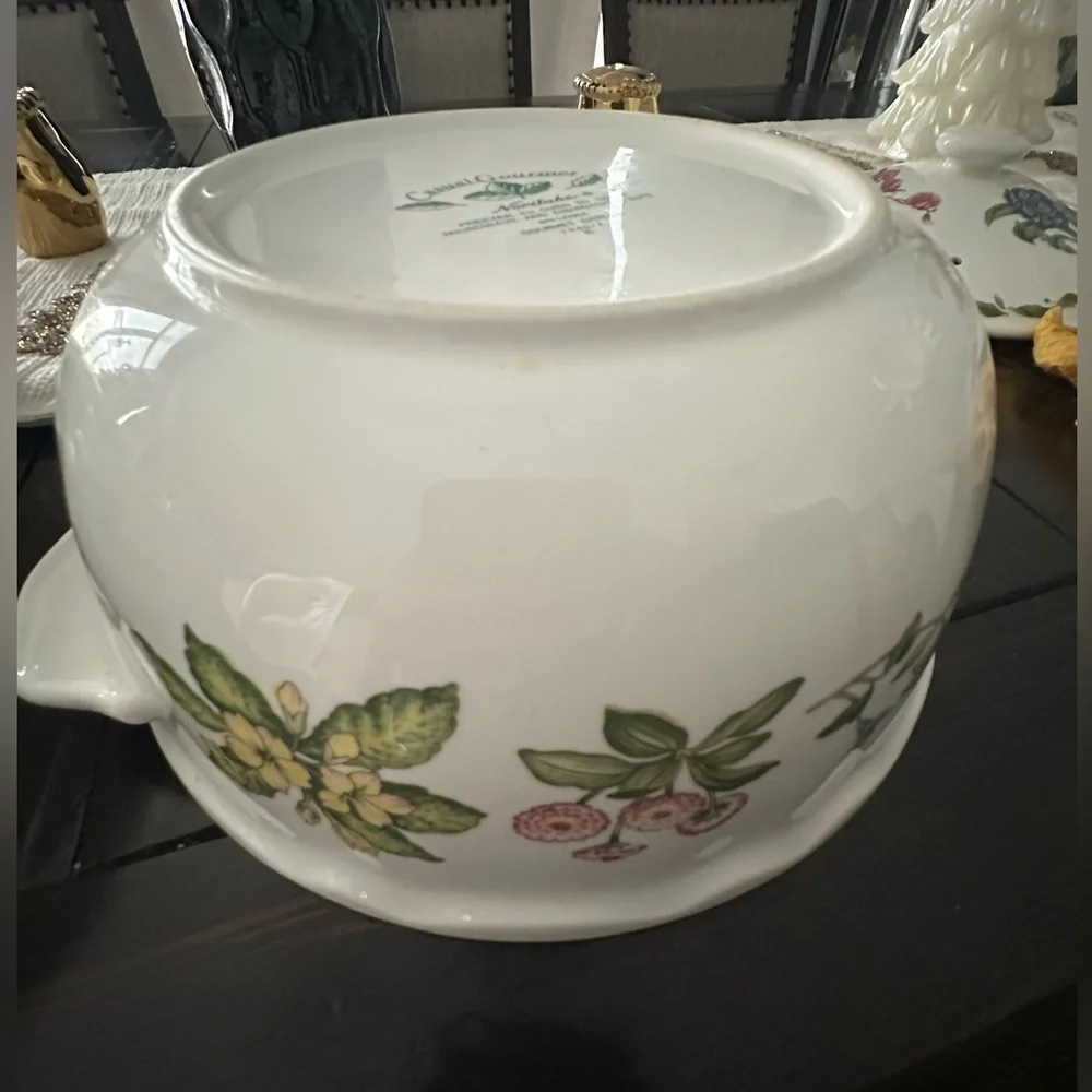 Noritake Floral Ceramic Covered Dishes